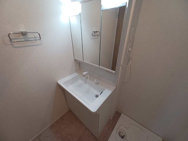 同型参考写真 フォンターナ C