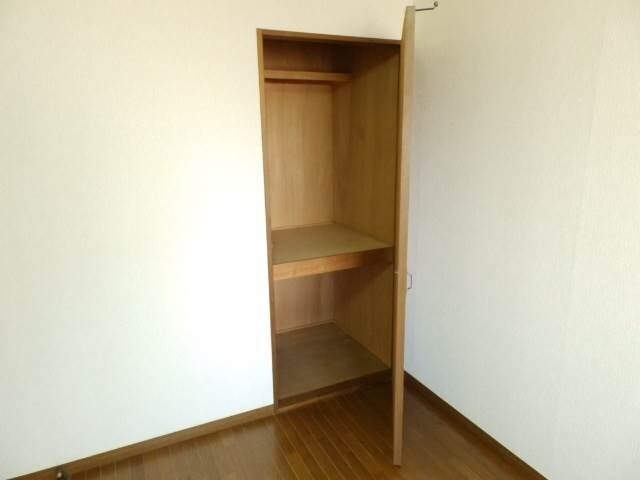  Ｓｕｒｐｌｕｓモンパルナス