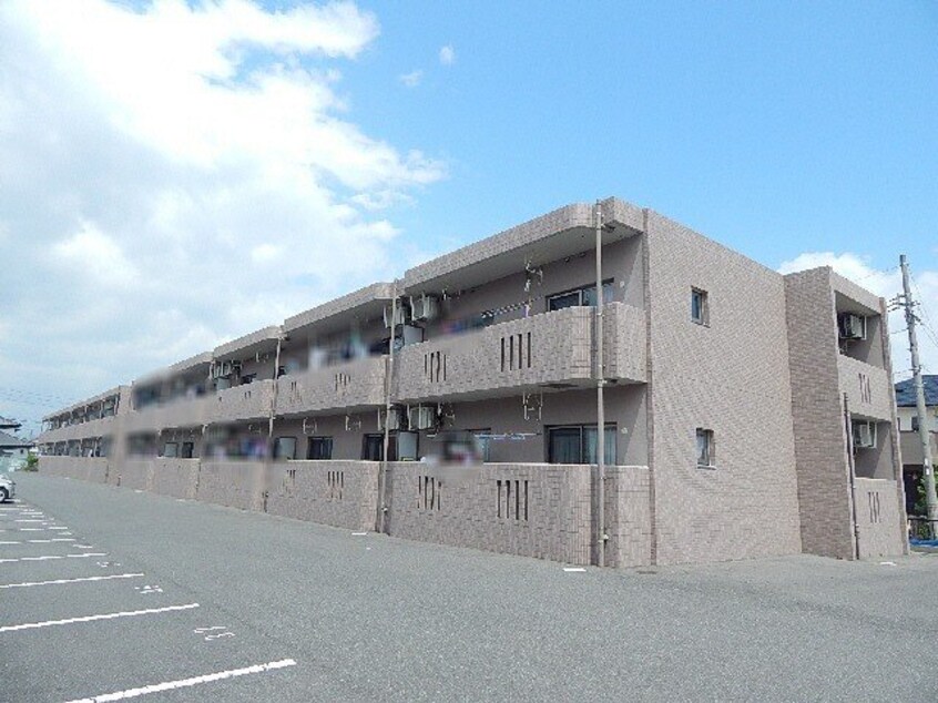  ルミエール栄