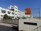 鈴鹿市立長太小学校(小学校)まで1084m ルミエール栄