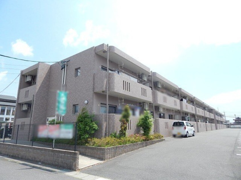  ルミエール栄