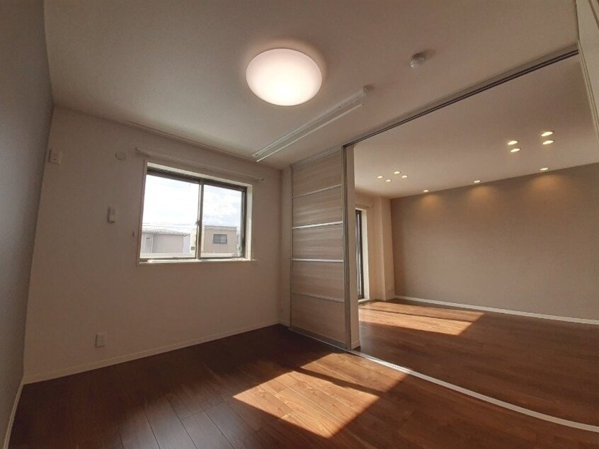  シャーメゾンステージ殿町