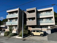 シャーメゾンステージ殿町