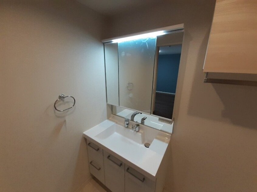  シャーメゾンステージ殿町