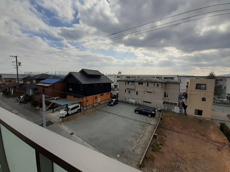  シャーメゾンステージ殿町