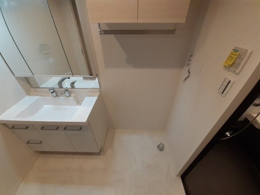  シャーメゾンステージ殿町