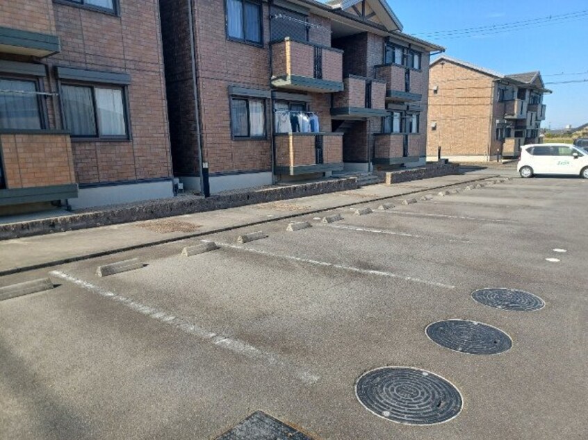  コスモスハウス　Ｄ