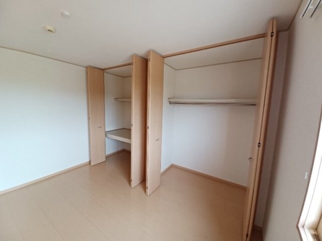 同物件別室反転タイプ コスモスハウス　Ｄ