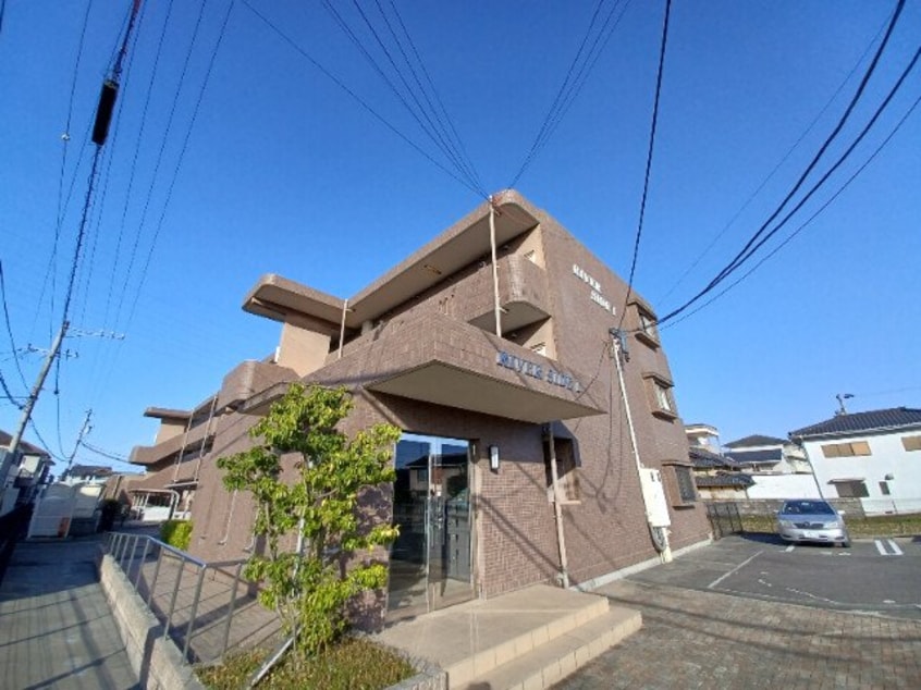  リバーサイドⅠ