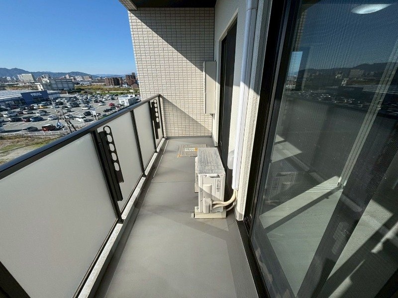 同型反転タイプのお写真です Face　Mansion