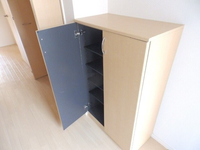 別部屋同型タイプ写真です。 ＳＵＮ　ＰＲＥＳＳ　Ｃ