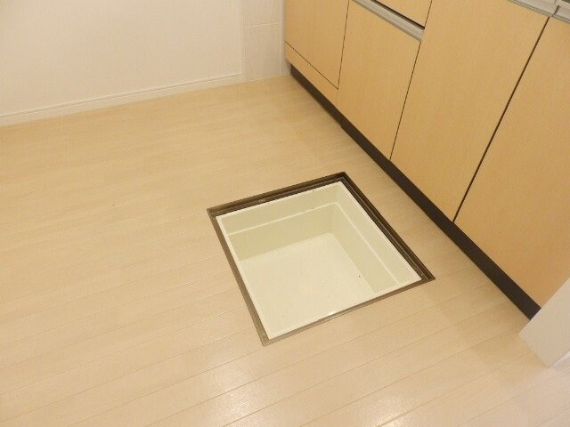 別部屋同型タイプ写真です。 ＳＵＮ　ＰＲＥＳＳ　Ｃ