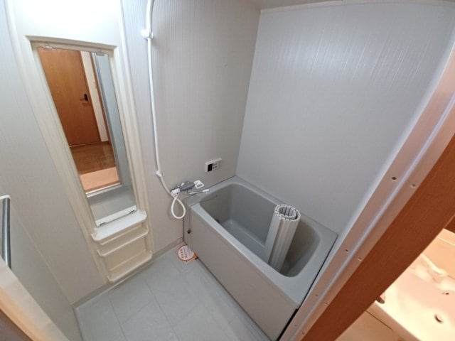  プロミネント伊勢中川Ⅱ