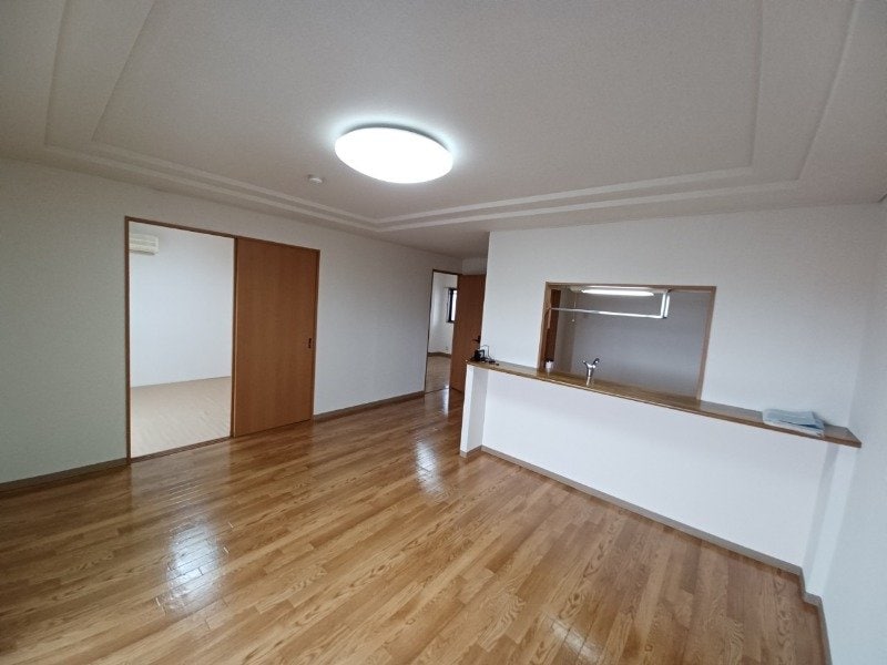  プロミネント伊勢中川Ⅱ