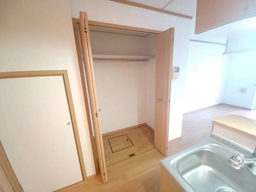 同物件別室反転タイプ プリーマＫ　Ⅰ