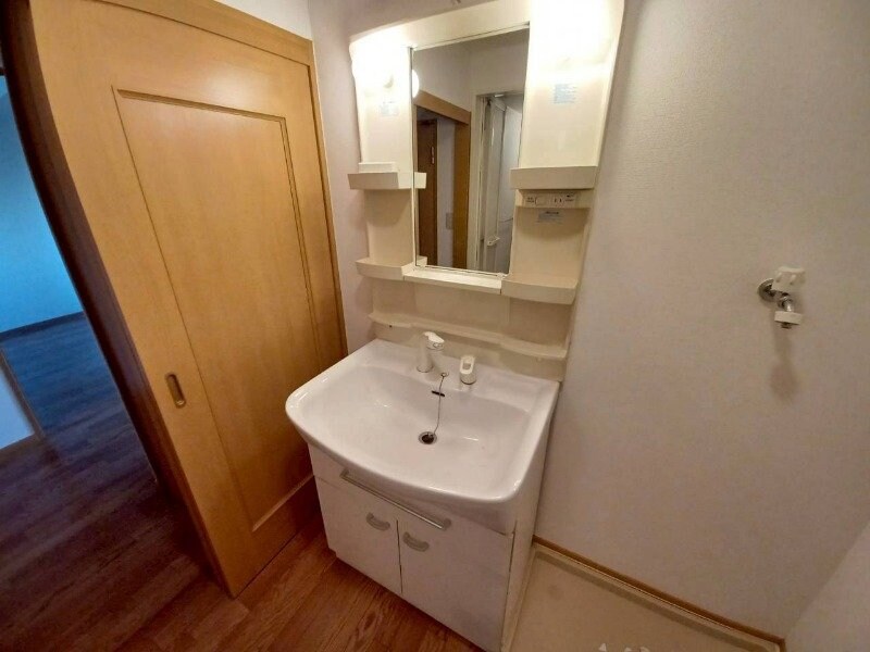 同型参考写真 オビー・ビュー