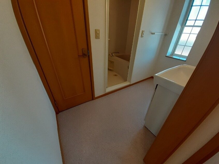 同型参考写真 レーヴ・パルティール　Ａ棟