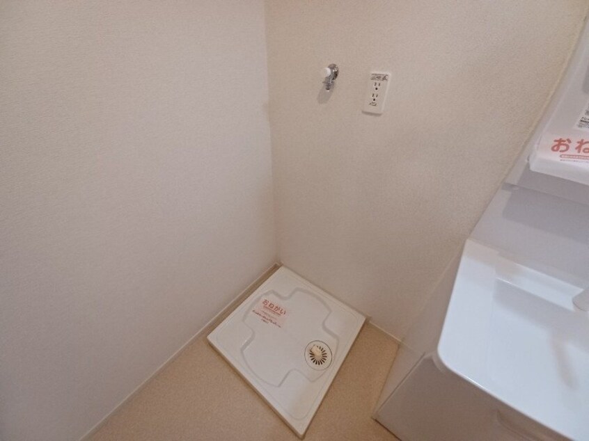 同型反転タイプのお写真です エスポワ　ドゥ　サントゥール