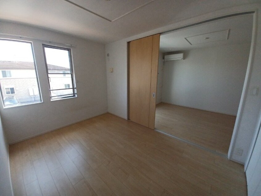 同型反転タイプのお写真です エスポワ　ドゥ　サントゥール