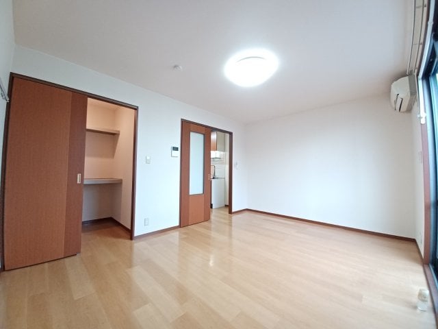  エクレール泰山　Ａ