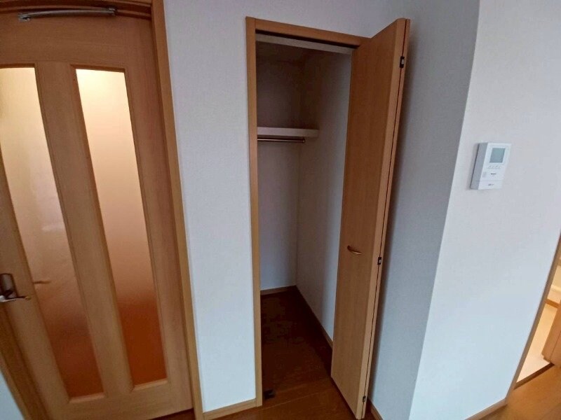 同型反転タイプ画像 フェリーチェ　Ａ棟