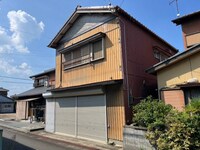 東町貸家