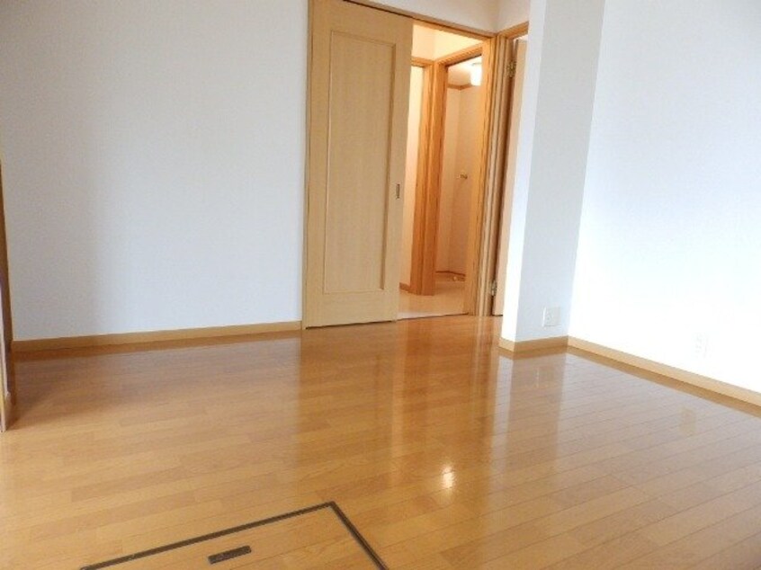 別部屋参考写真です シュープリーム　Ｂ棟