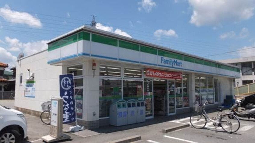ファミリーマート 松阪インター店(コンビニ)まで494m クラージュ21