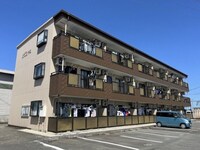 ＥＴＯＩＬＥ中出