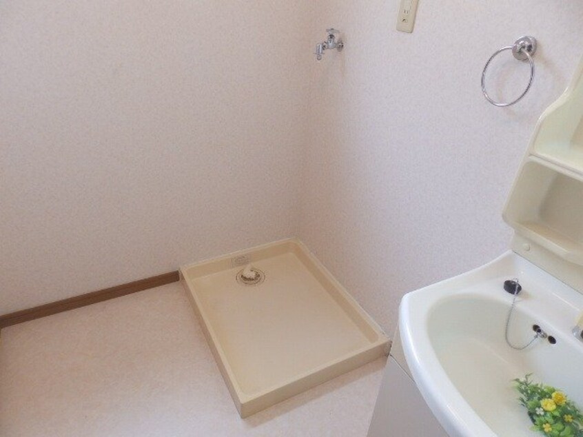 同建物反転タイプの写真です Ｓｕｒｐｌｕｓ　Ｔｗｏ　ＭＵＲＡＴＡ　Ａ