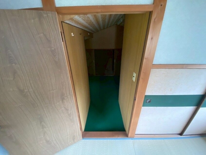  大石町借家