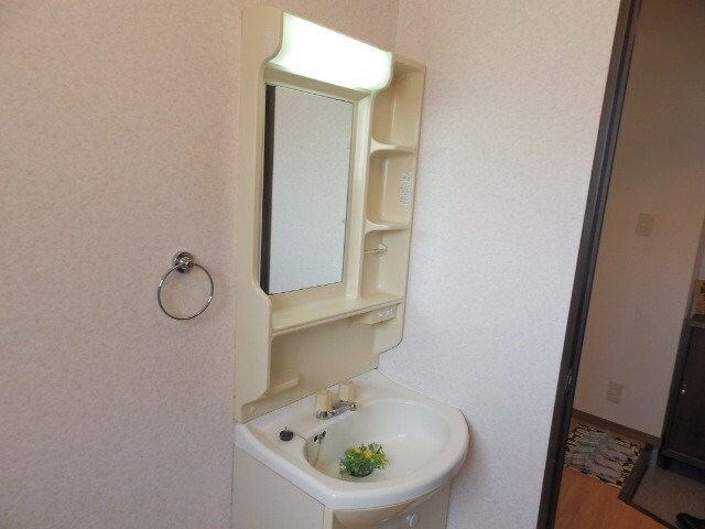 同物件別部屋のお写真です。 Ｓｕｒｐｌｕｓ　Ｔｗｏ　ＭＵＲＡＴＡ　Ａ