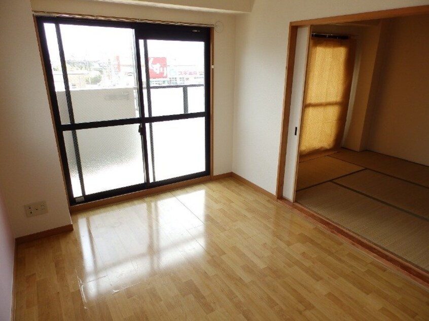  中川ファーストマンションⅢ