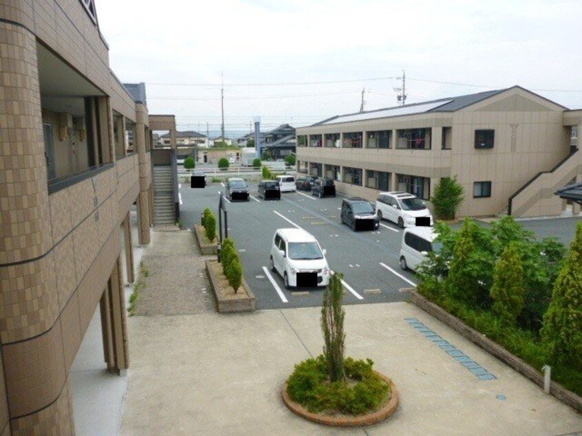  エバー　プレイスＡ