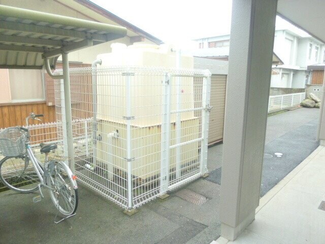  クリスタルガーデンエミナース