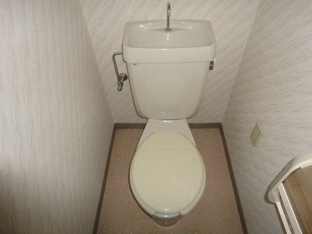  クリスタルガーデンエミナース