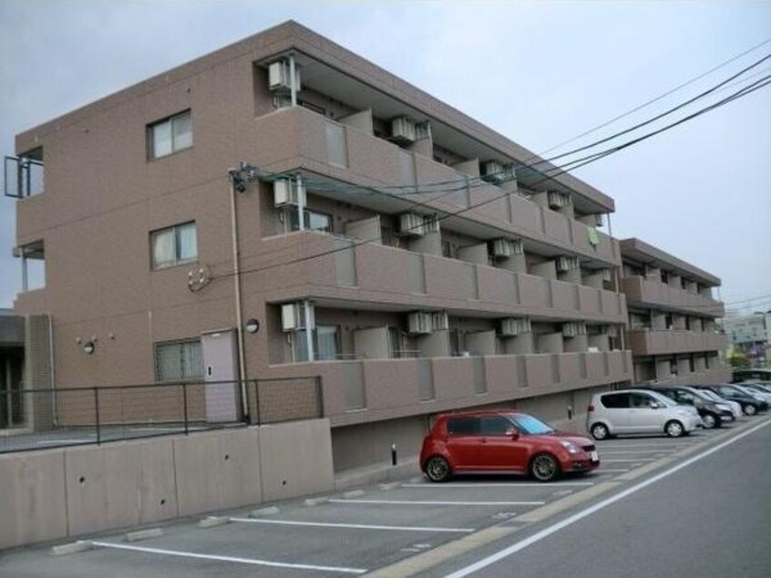  ベル・ステージ竹の山