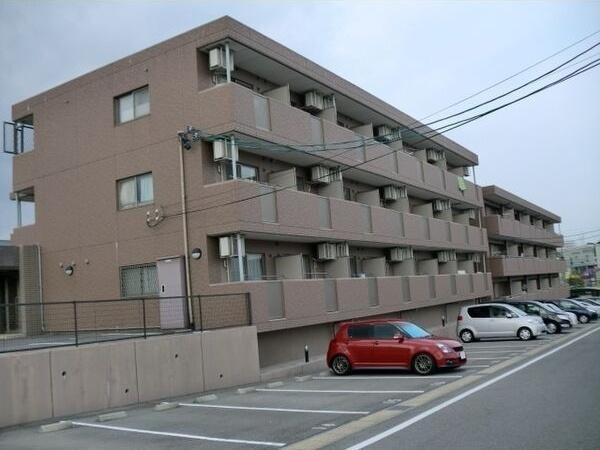  ベル・ステージ竹の山