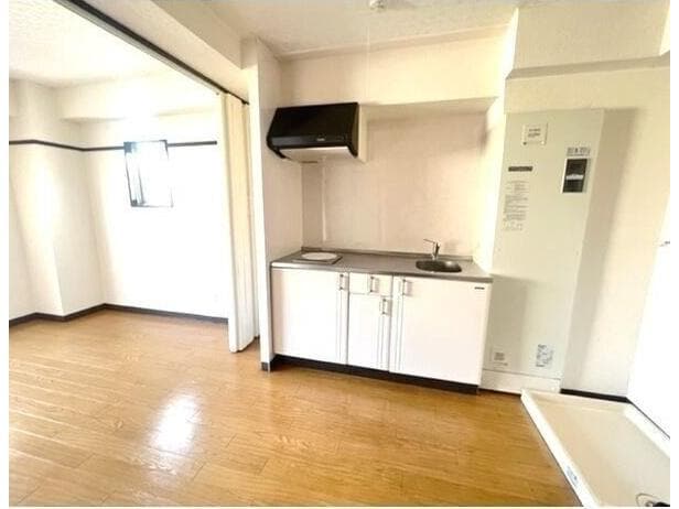  エムワン三ケ峯