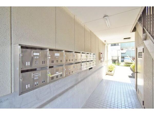  レジデンス香久山