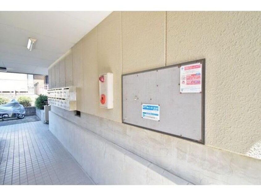  レジデンス香久山