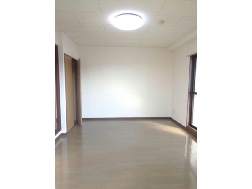  リバーサイド司