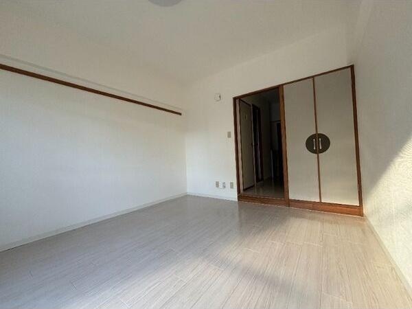  ピア・ボナール