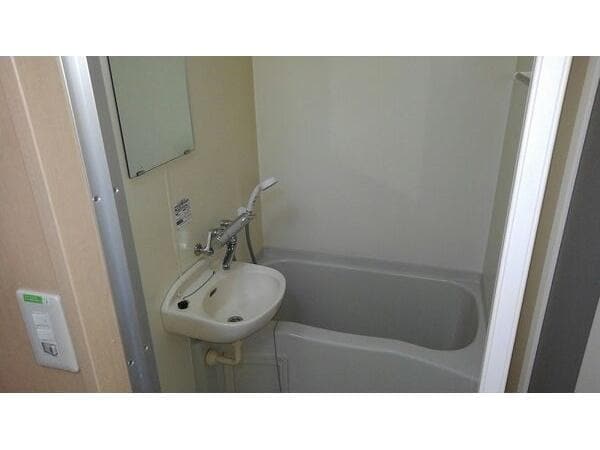  名古屋市営地下鉄東山線/藤が丘駅 徒歩7分 2階 築26年