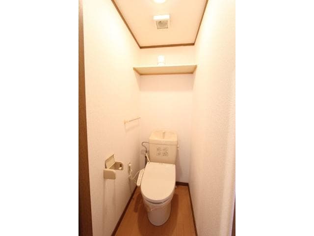  名古屋市営地下鉄東山線/上社駅 徒歩16分 2階 築23年