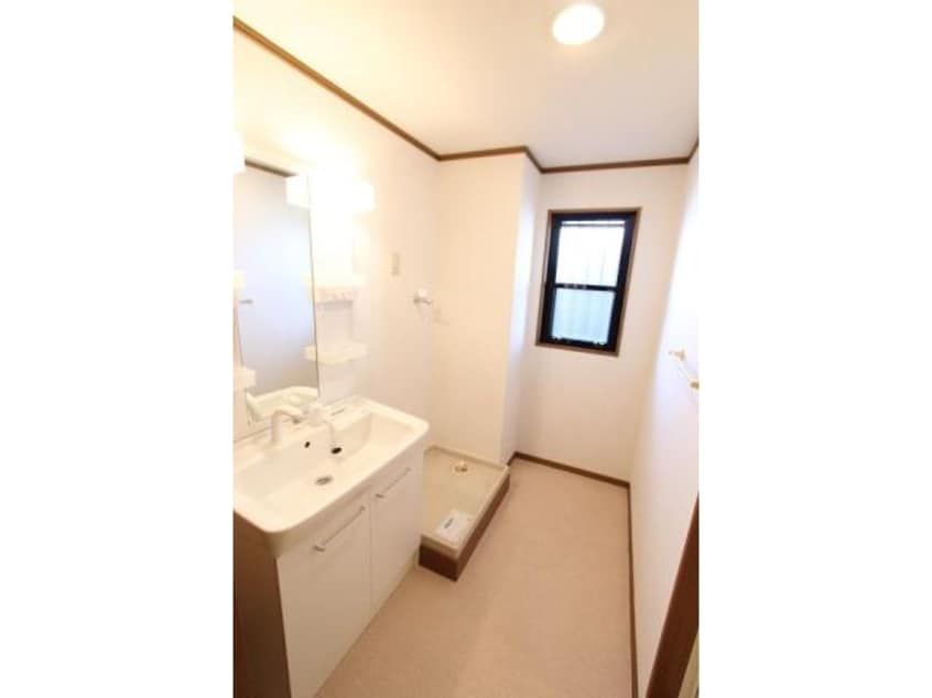  名古屋市営地下鉄東山線/上社駅 徒歩16分 2階 築23年