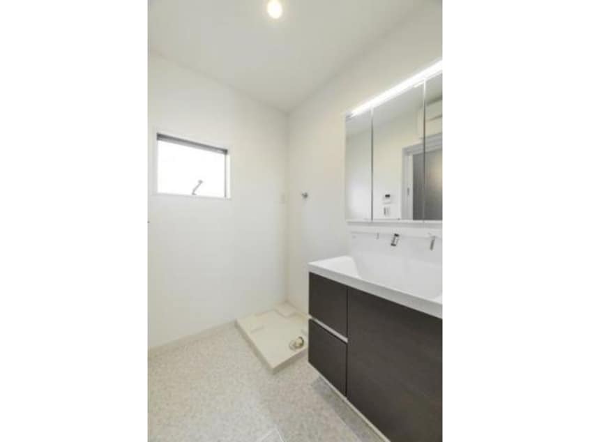  名古屋市営地下鉄東山線/本郷駅 徒歩16分 1階 築6年