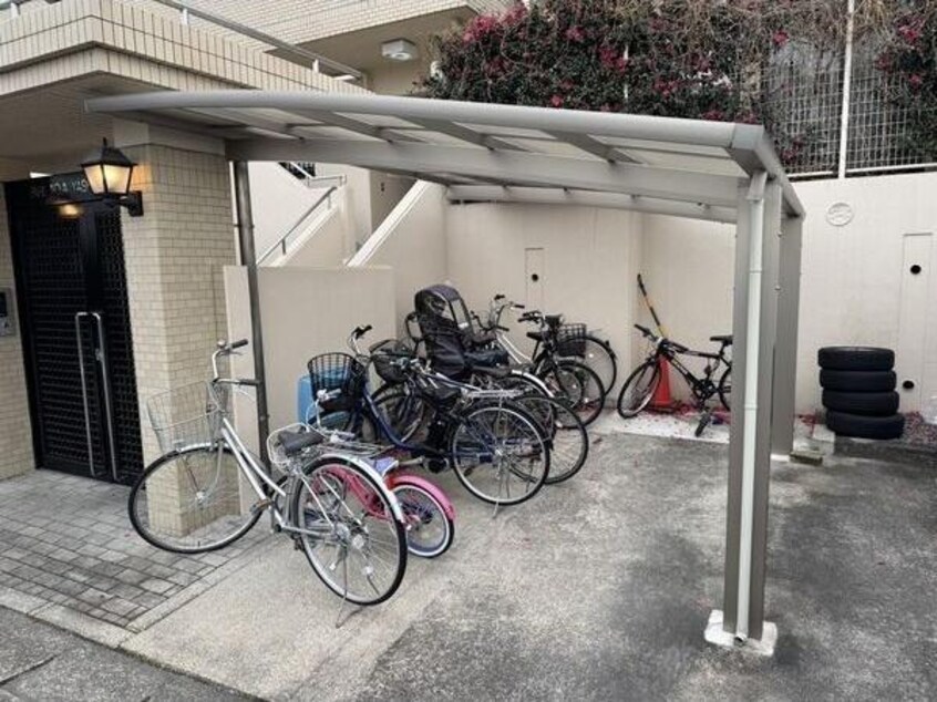  名古屋市営地下鉄東山線/本郷駅 徒歩14分 1階 築37年