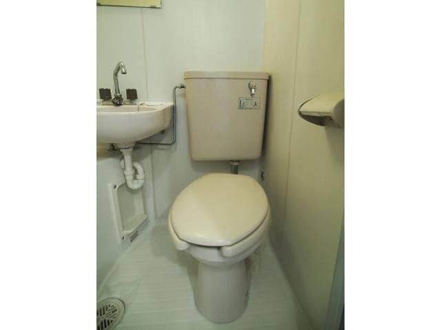  名古屋市営地下鉄東山線/藤が丘駅 徒歩5分 1階 築35年