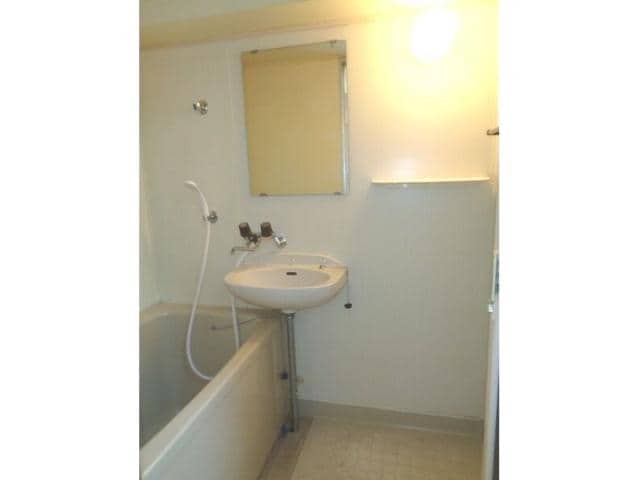  エオリア菖蒲池